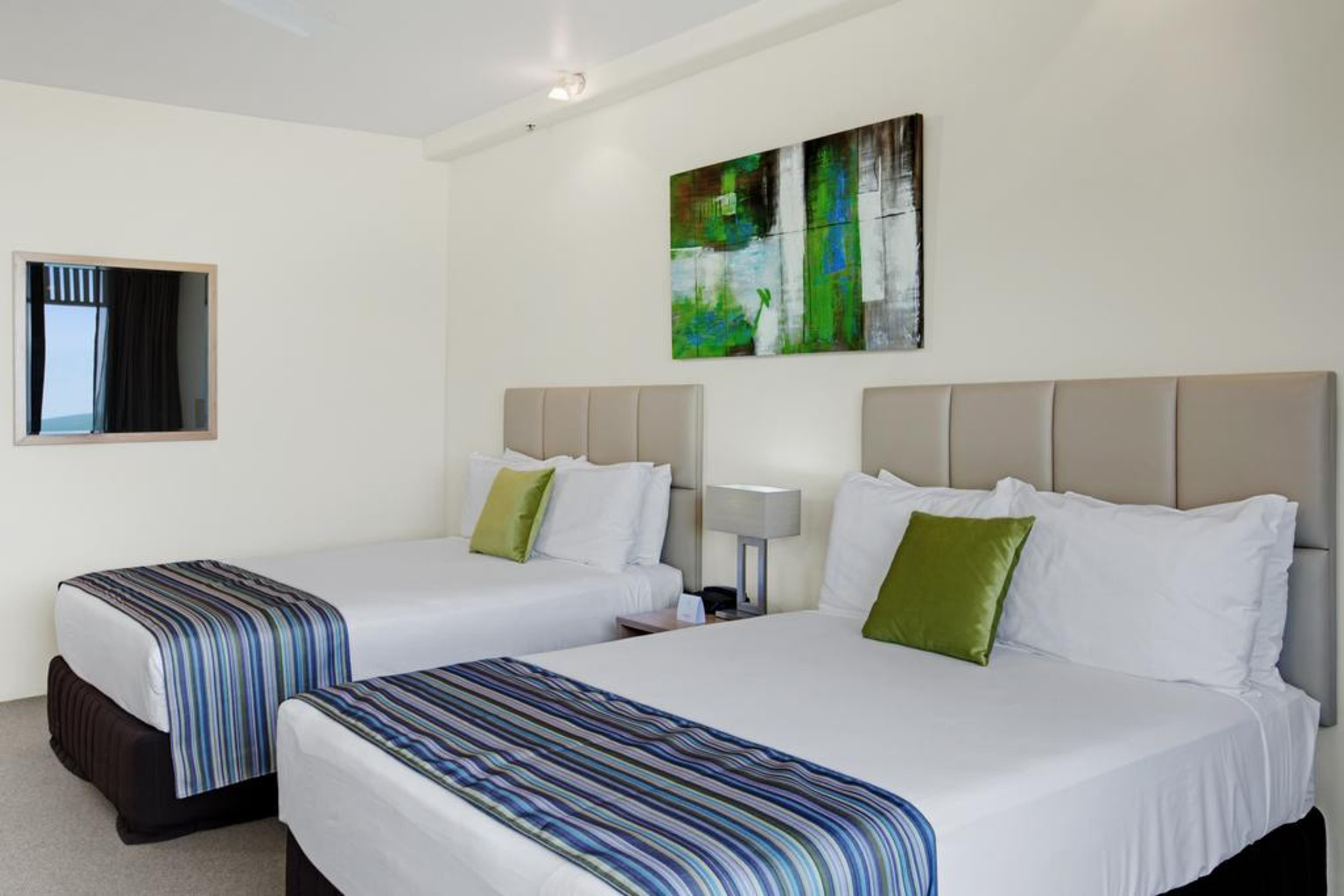 Rydges Esplanade Resort Кэрнс Экстерьер фото