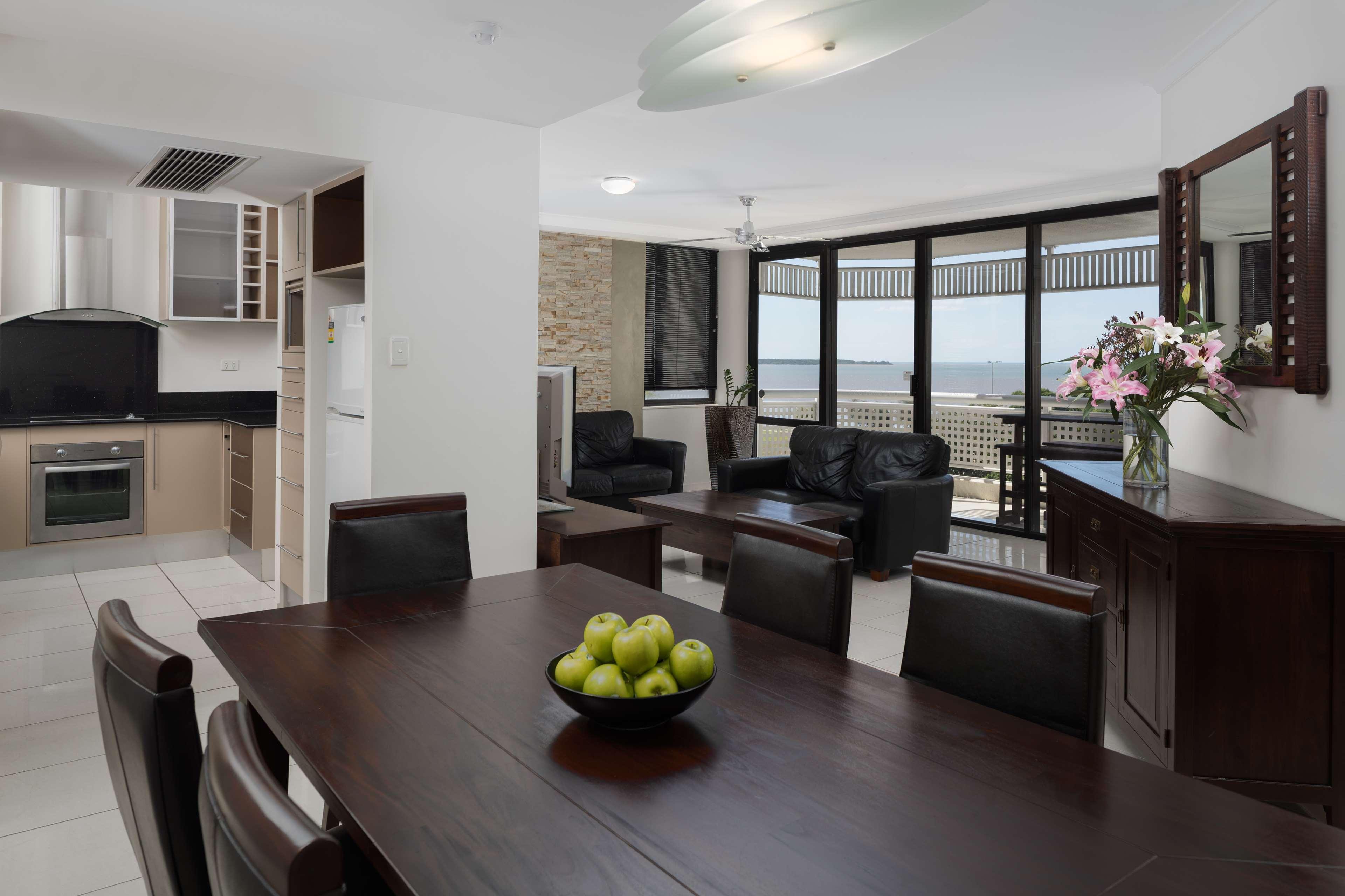 Rydges Esplanade Resort Кэрнс Экстерьер фото