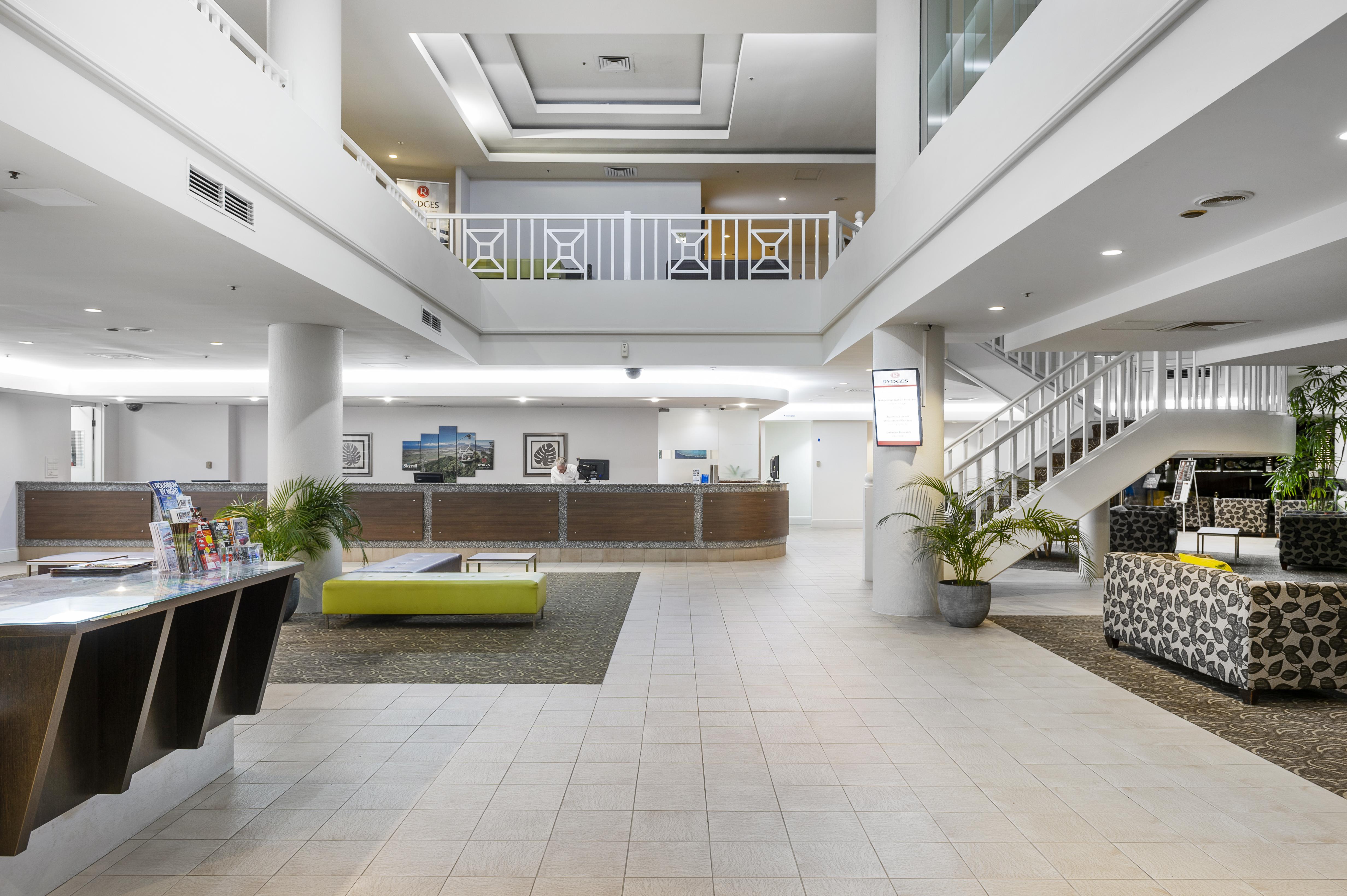 Rydges Esplanade Resort Кэрнс Экстерьер фото